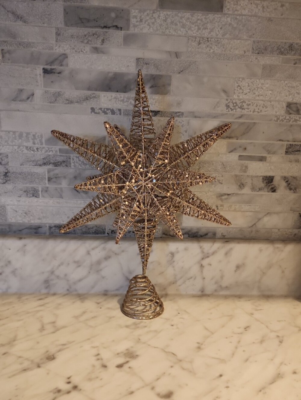 16.5" Kurt Adler gold glitter wire multidimensional star tree topper